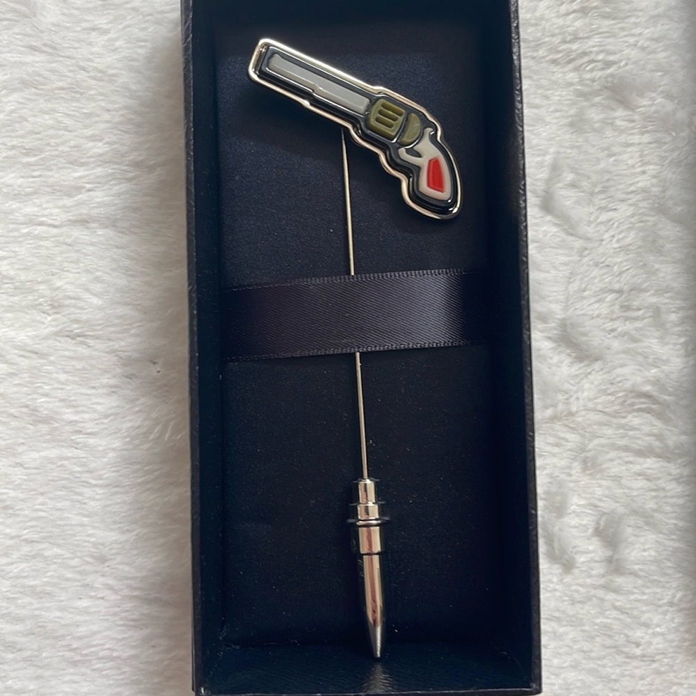Prada Gun Tin Pin